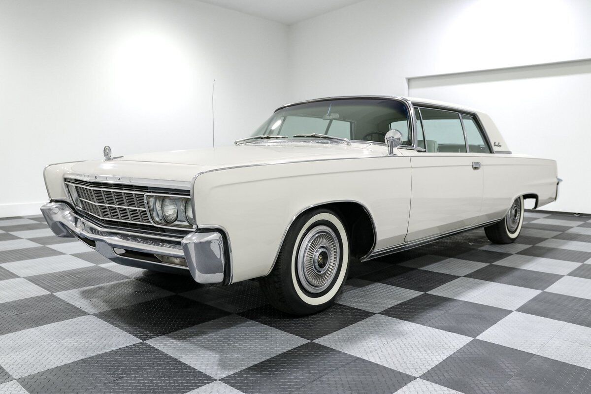 1966 Chrysler Imperial - photo 3