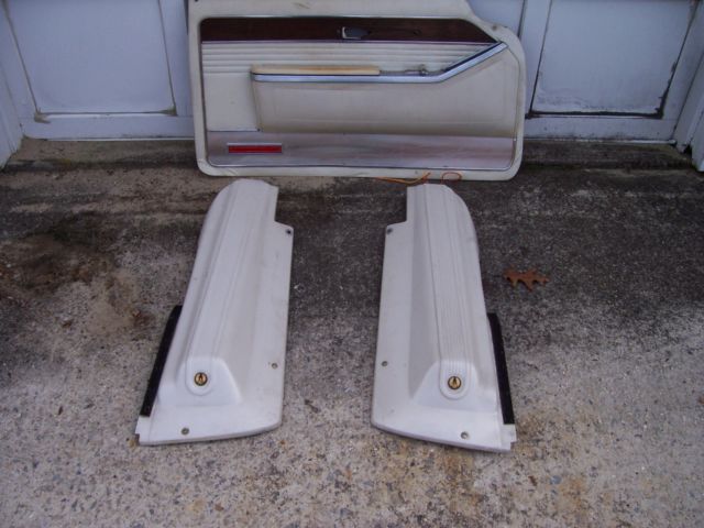 1966 Chrysler Imperial - photo 2