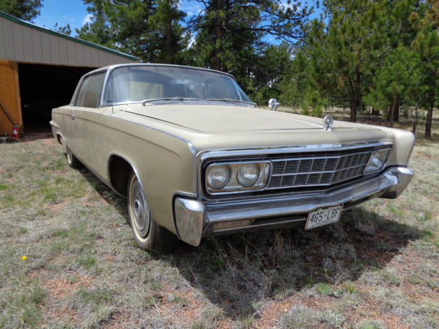 1966 Chrysler Imperial Crown Coupe - photo 2