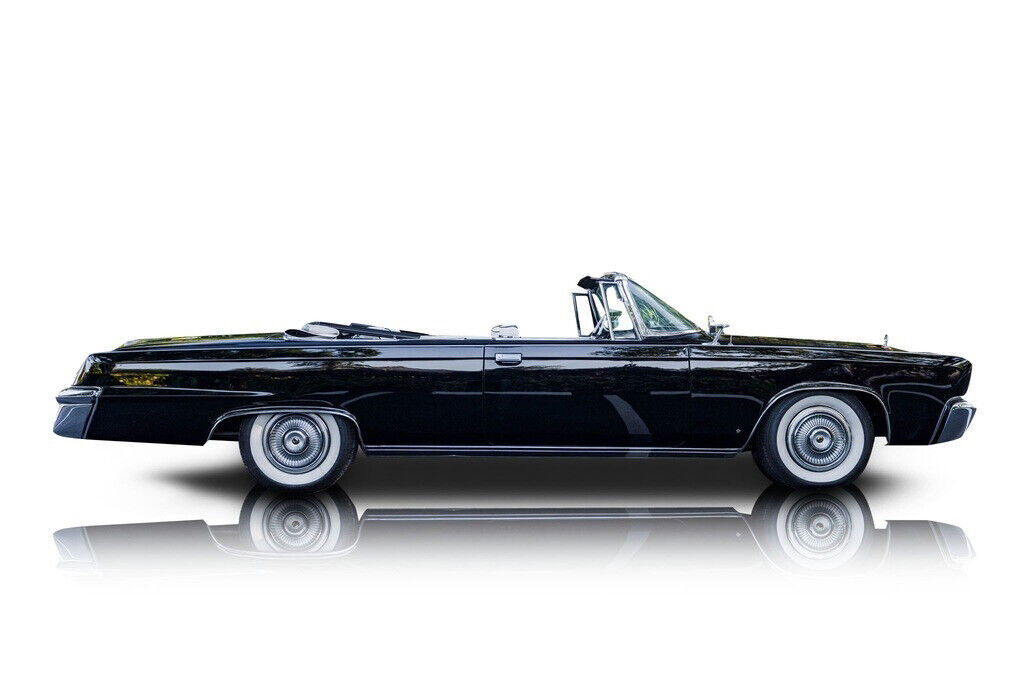1966 Chrysler Imperial Crown Convertible - photo 2