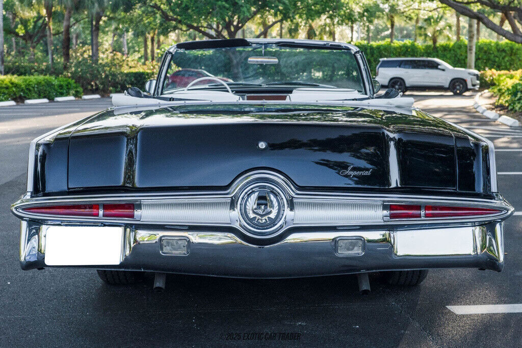 1966 Chrysler Imperial Crown Convertible - photo 7