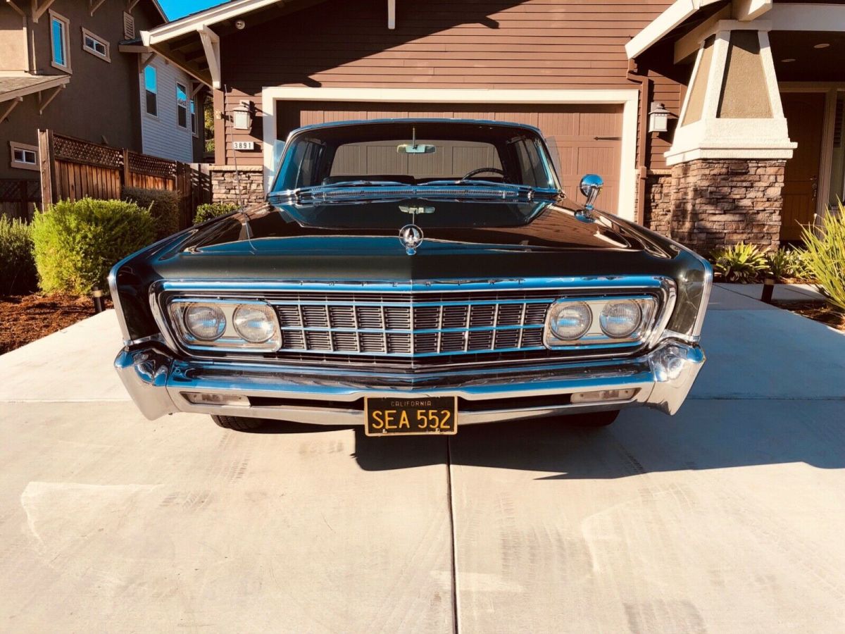 1966 Chrysler Imperial - photo 2