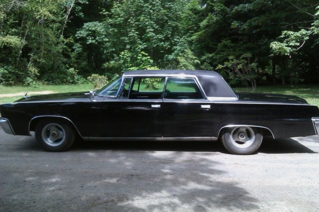 1966 Chrysler Imperial crown - photo 2