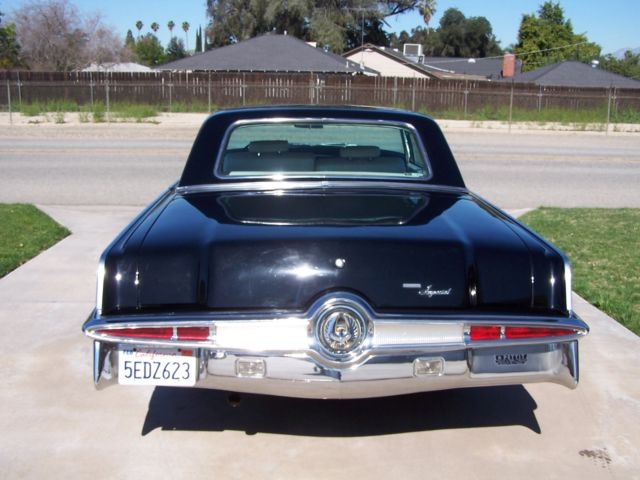 1966 Chrysler Imperial Pearl White Leather - photo 4