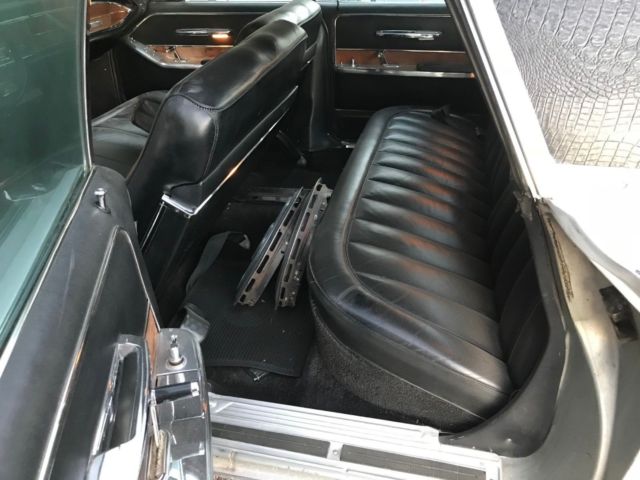 1966 Chrysler Imperial - photo 10