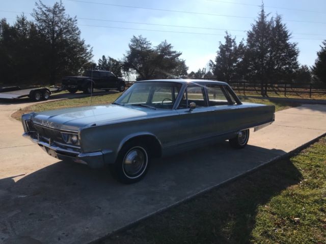 1966 Chrysler New Yorker - photo 2