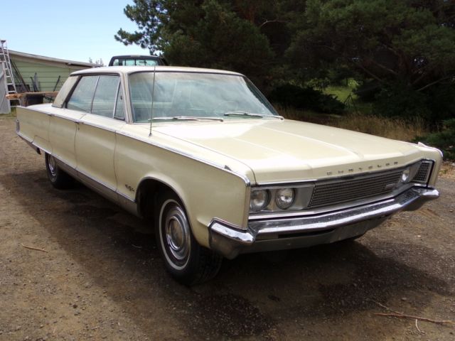 1966 Chrysler New Yorker - photo 3
