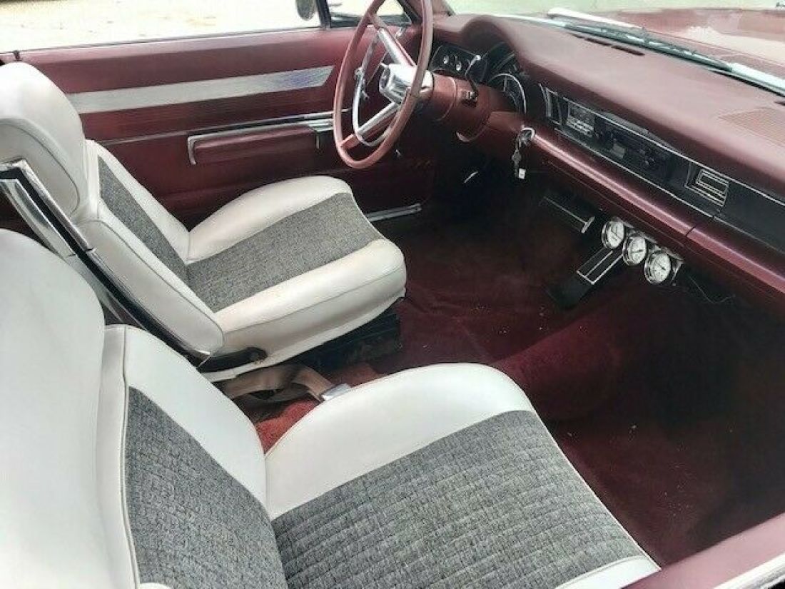 1966 Chrysler Newport 2 dr Hard Top v8 NO RESERVE with VIDEO - photo 6