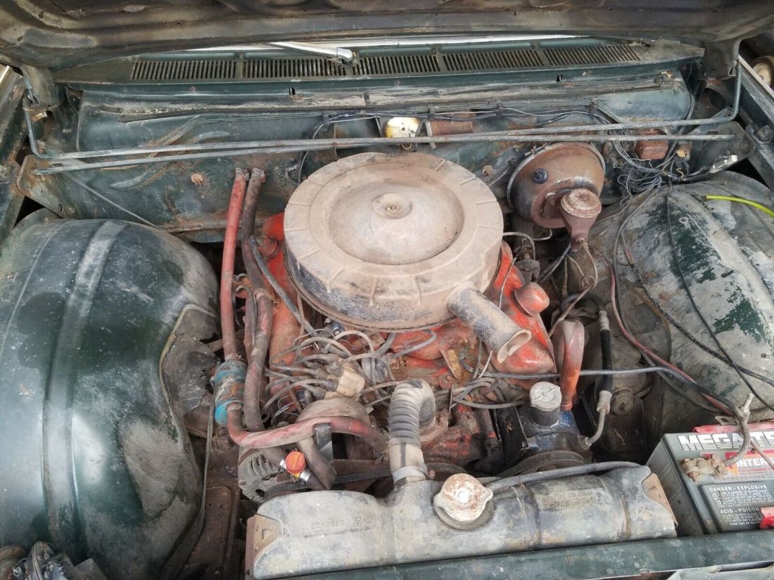 1966 Chrysler 300 Series - photo 3