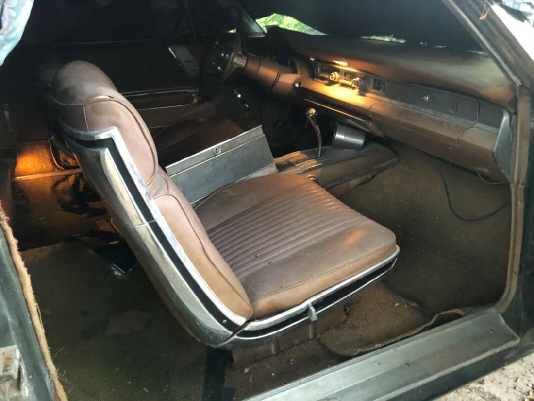 1966 Chrysler 300 Series - photo 5
