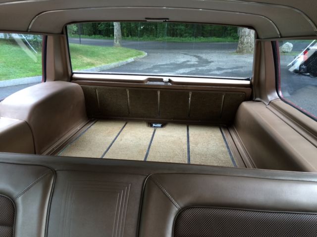 1966 Chrysler Newport Town & Country - photo 8