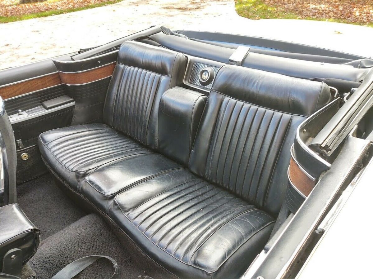 1966 Chrysler Imperial - photo 10