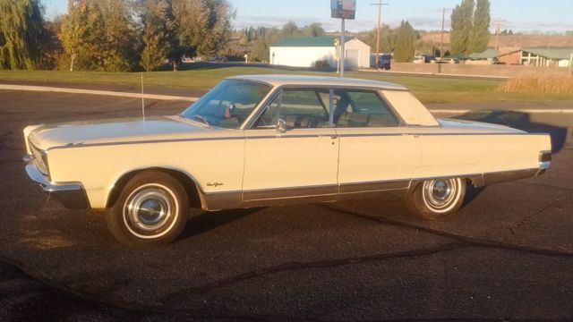 1966 Chrysler New Yorker Sedan - photo 2