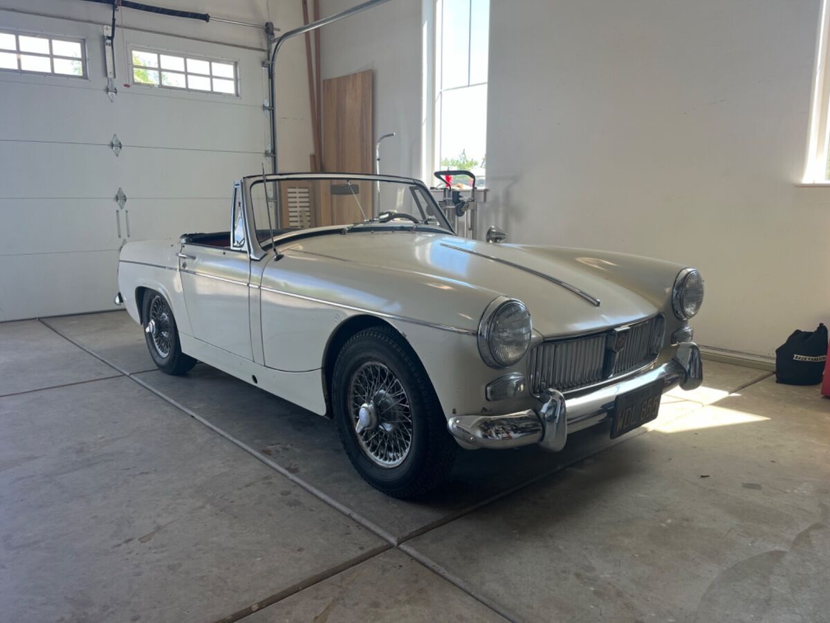 1966 MG Midget - photo 3