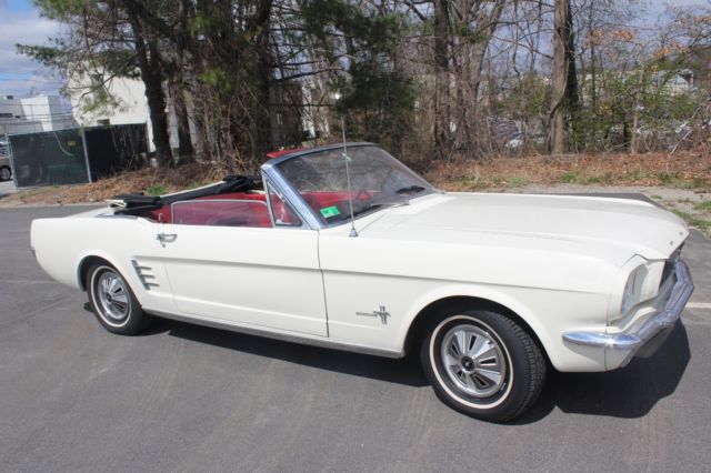 1966 Ford Mustang - photo 4
