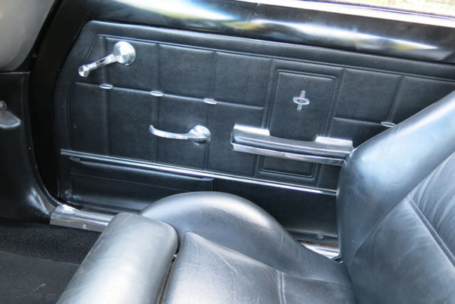 1966 Chevrolet Corvair Leather - photo 13