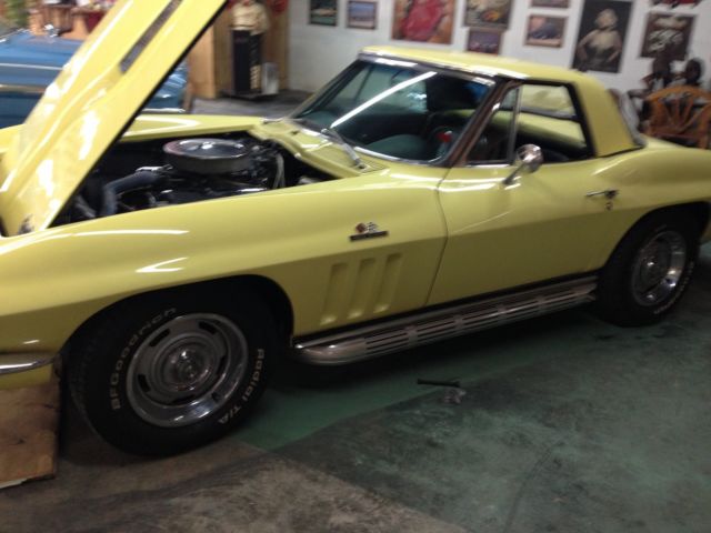 1966 Chevrolet Corvette - photo 3