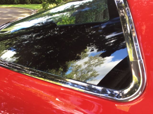 1966 Chevrolet Corvette 2 door hardtop - photo 12