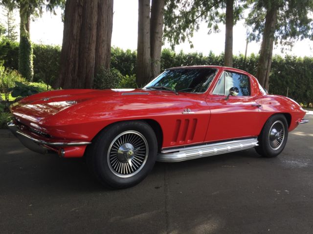 1966 Chevrolet Corvette 2 door hardtop - photo 5