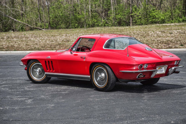 1966 Chevrolet Corvette Coupe - photo 6