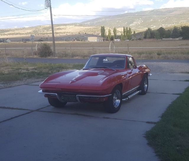 1966 Chevrolet Corvette - photo 2