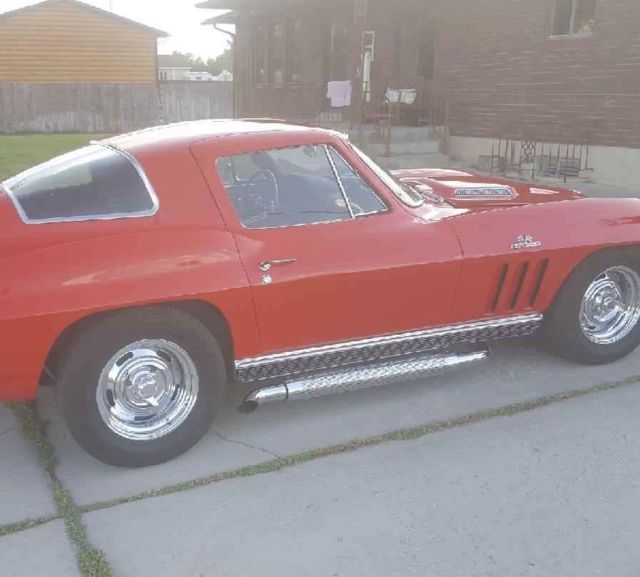 1966 Chevrolet Corvette - photo 4