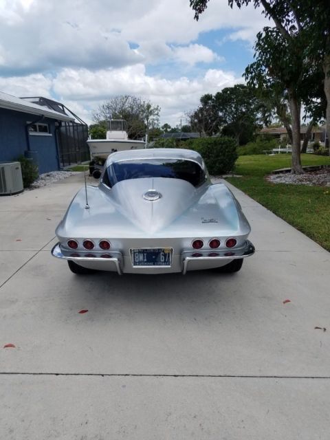 1966 Chevrolet Corvette bucket seats - photo 3