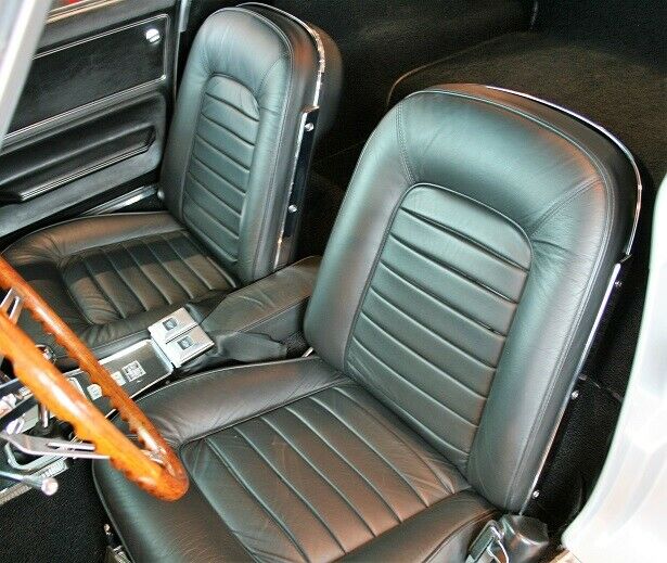 1966 Chevrolet Corvette - photo 8