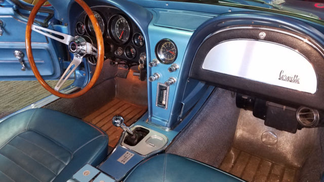 1966 Chevrolet Corvette - photo 2