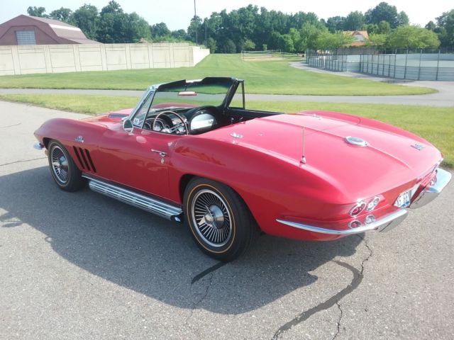 1966 Chevrolet Corvette - photo 2