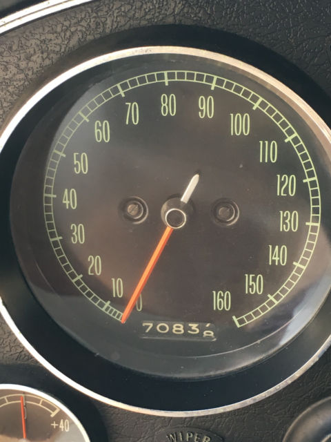 1966 Chevrolet Corvette convertible - photo 12