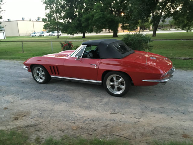 1966 Chevrolet Corvette - photo 2