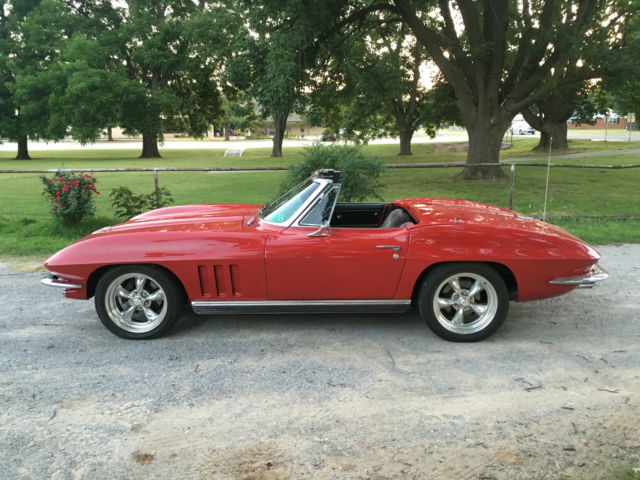 1966 Chevrolet Corvette - photo 9