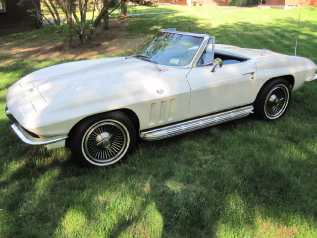 1966 Chevrolet Corvette - photo 2