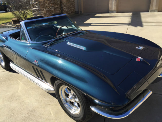 1966 Chevrolet Corvette Convertible - photo 4