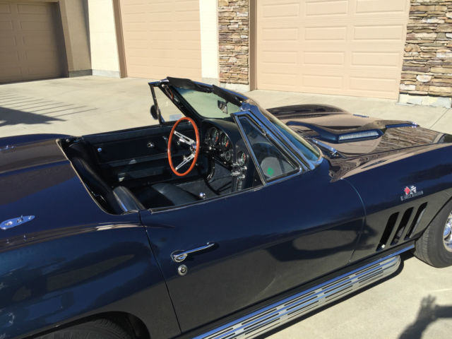 1966 Chevrolet Corvette Convertible - photo 5