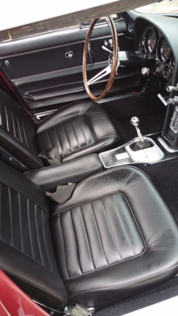 1966 Chevrolet Corvette Convertible - photo 11