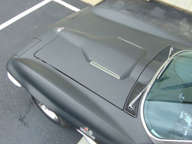 1966 Chevrolet Corvette - photo 11