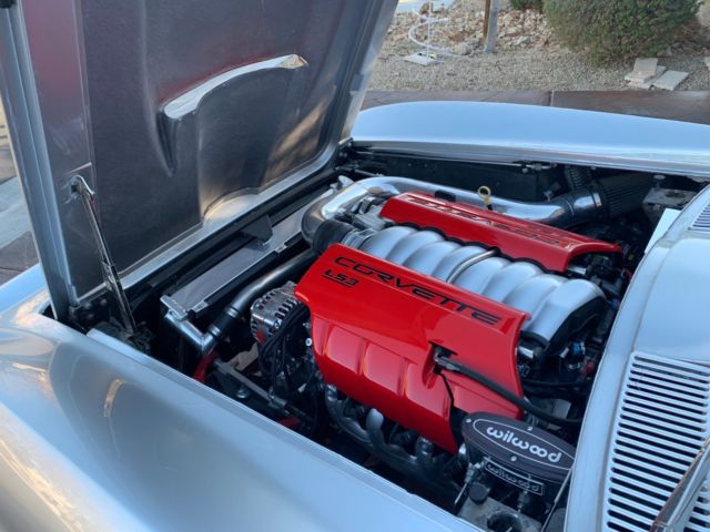 1966 Chevrolet Corvette Convertible - photo 3