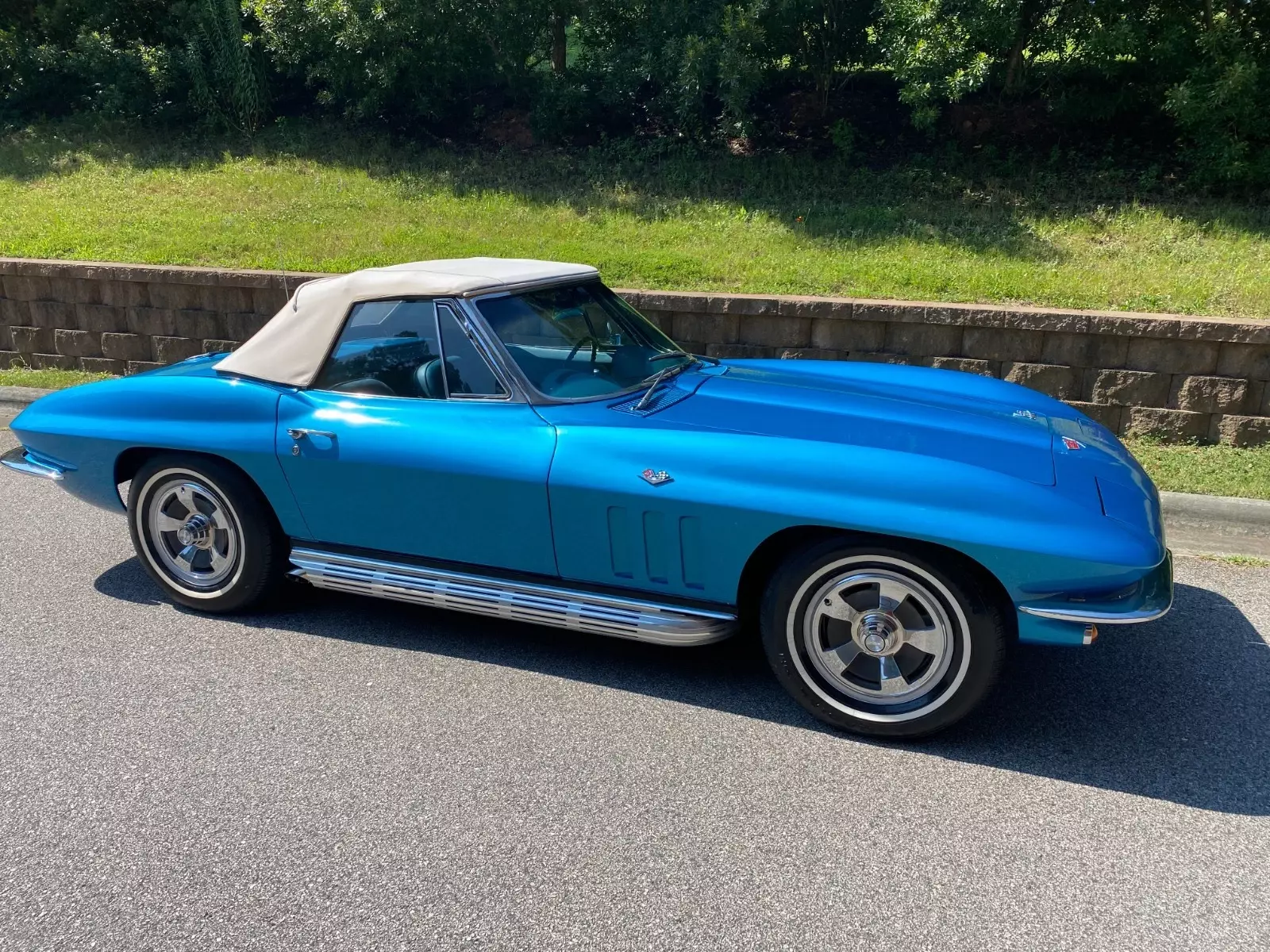 1966 Chevrolet Corvette - photo 8