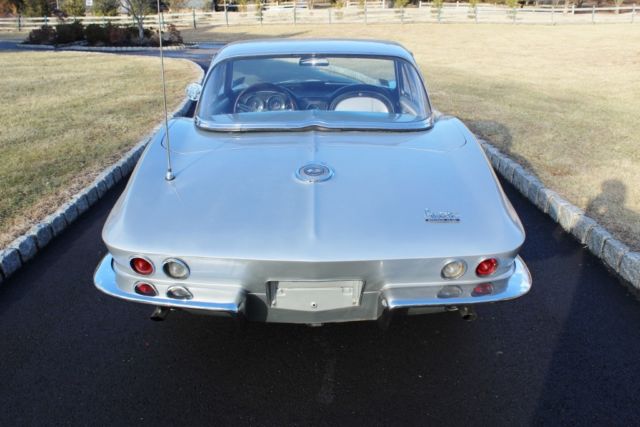 1966 Chevrolet Corvette - photo 11