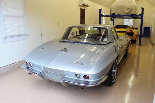 1966 Chevrolet Corvette - photo 8