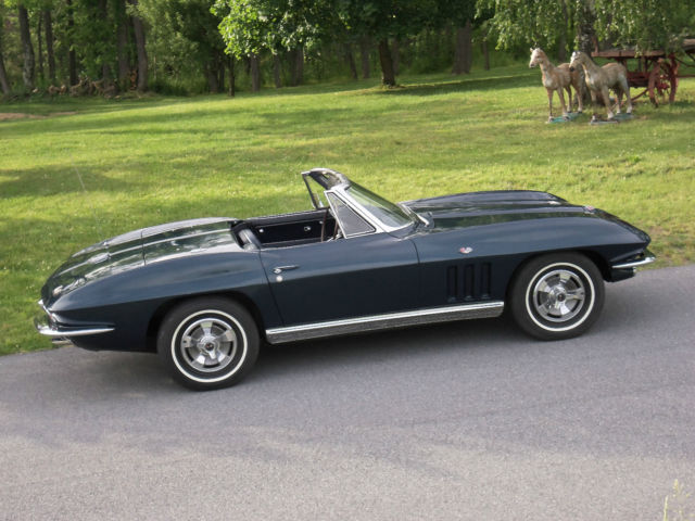 1966 Chevrolet Corvette - photo 13