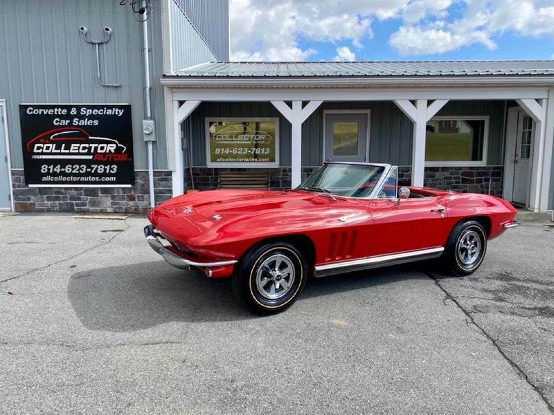 1966 Chevrolet Corvette Red/Black*