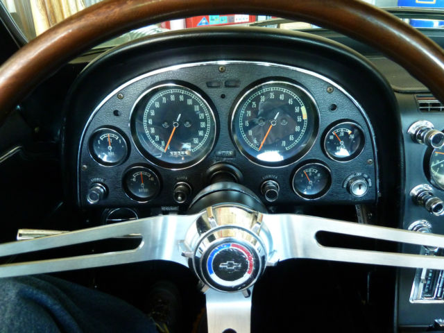 1966 Chevrolet Corvette - photo 13