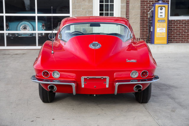 1966 Chevrolet Corvette Coupe - photo 10