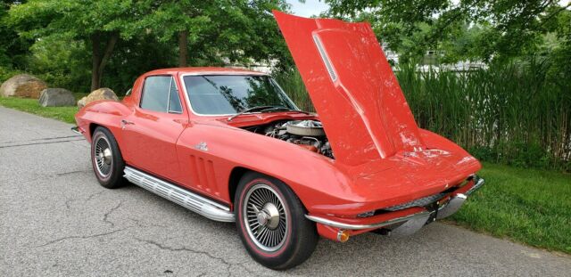 1966 Chevrolet Corvette - photo 10
