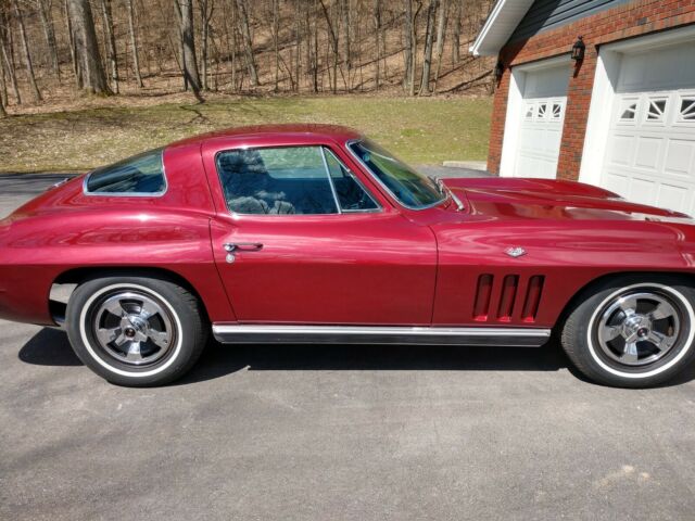 1966 Chevrolet Corvette - photo 7
