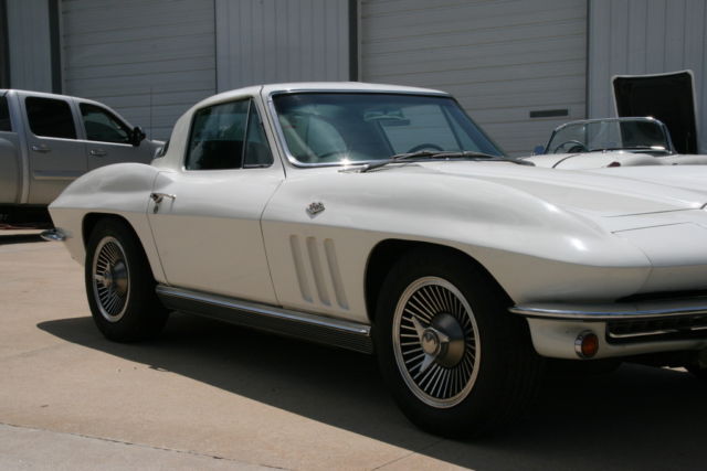 1966 CORVETTE COUPE ERMINE WHITE WITH BLACK INTERIOR 4 SPEED KNOCK OFFS NICE 1966 Chevrolet Corvette STINGRAY