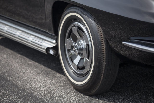 1966 Chevrolet Corvette Coupe - photo 8
